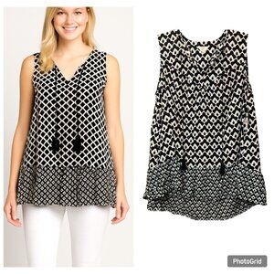 NWT Crown & Ivy Tassels Summer Top Size 0X Plus HI-LOW Ruffle Sleeveless NEW